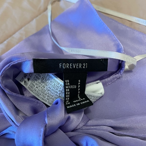 Forever 21 purple silk bandana top - Picture 3 of 3